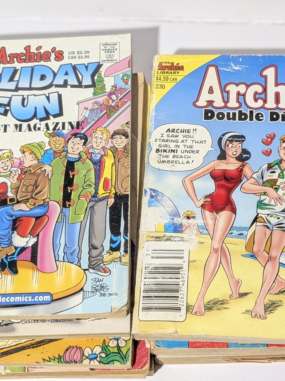 Vintage Archie Comics Digest Lot — Annuals, Laugh Comics & Holiday Fun 14 Comics - Picture 6 of 6